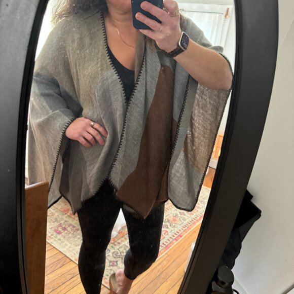 Accessories - EUC Black, Gray, Brown and Tan Wool Drape Poncho